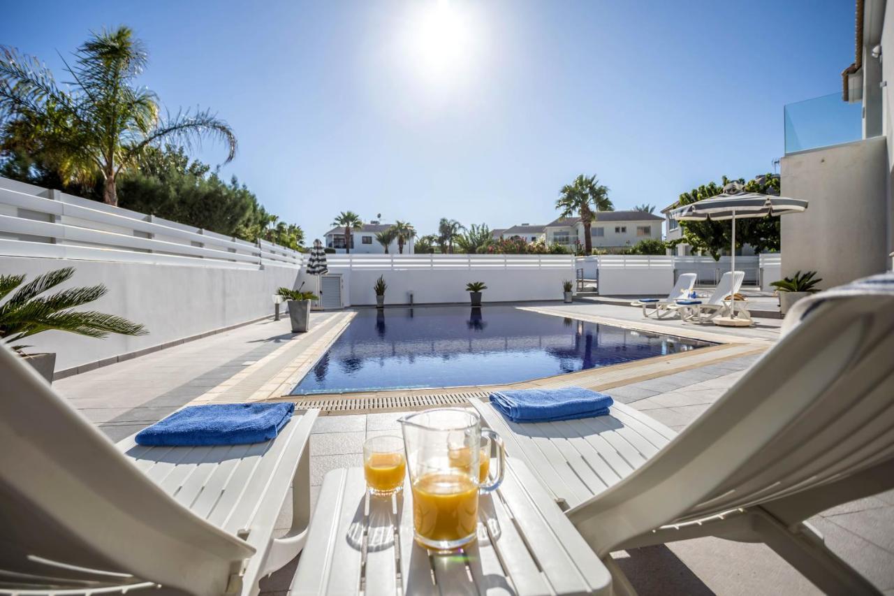 Villa Hibiscus Protaras Exterior photo