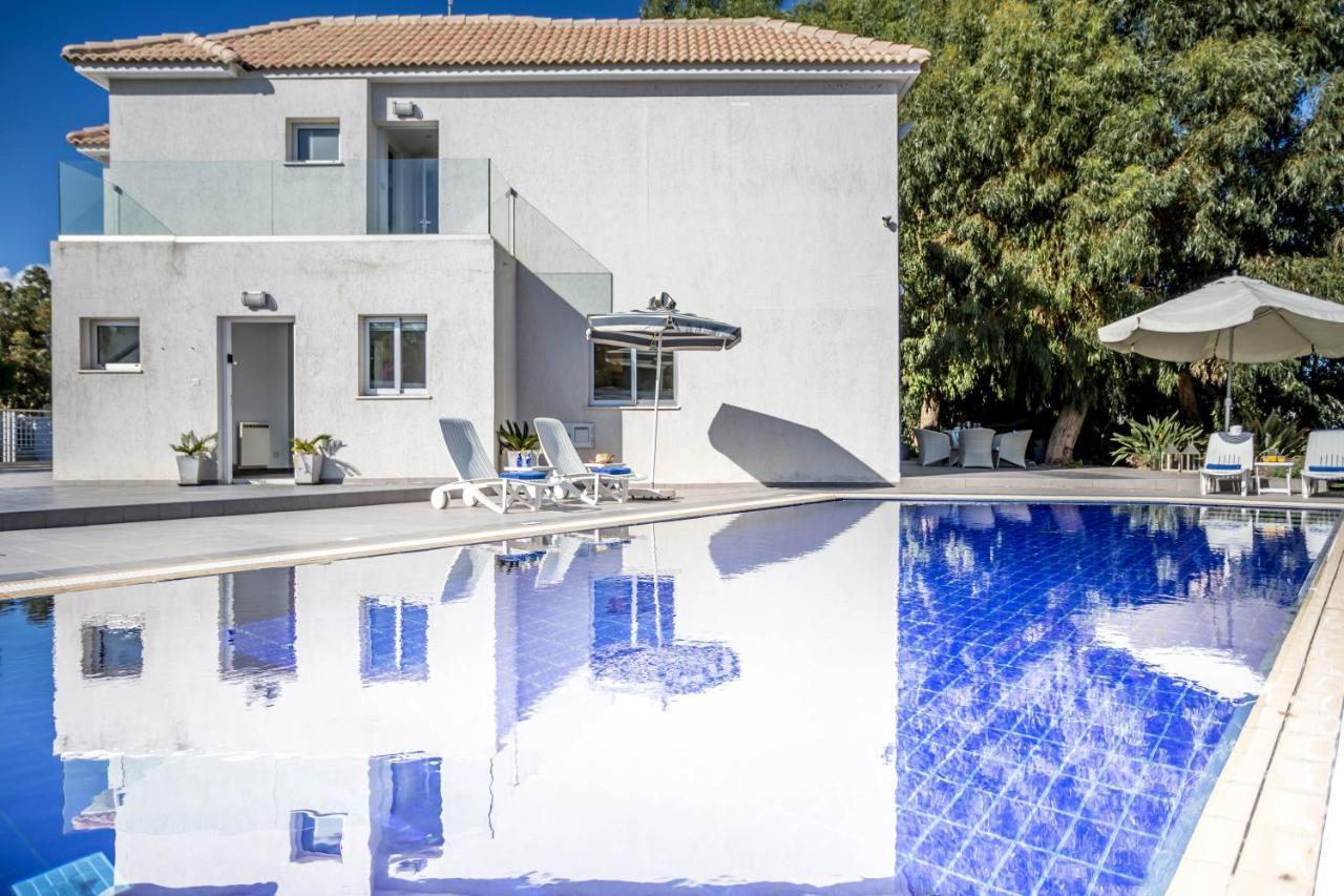 Villa Hibiscus Protaras Exterior photo