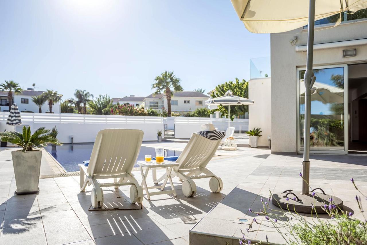 Villa Hibiscus Protaras Exterior photo